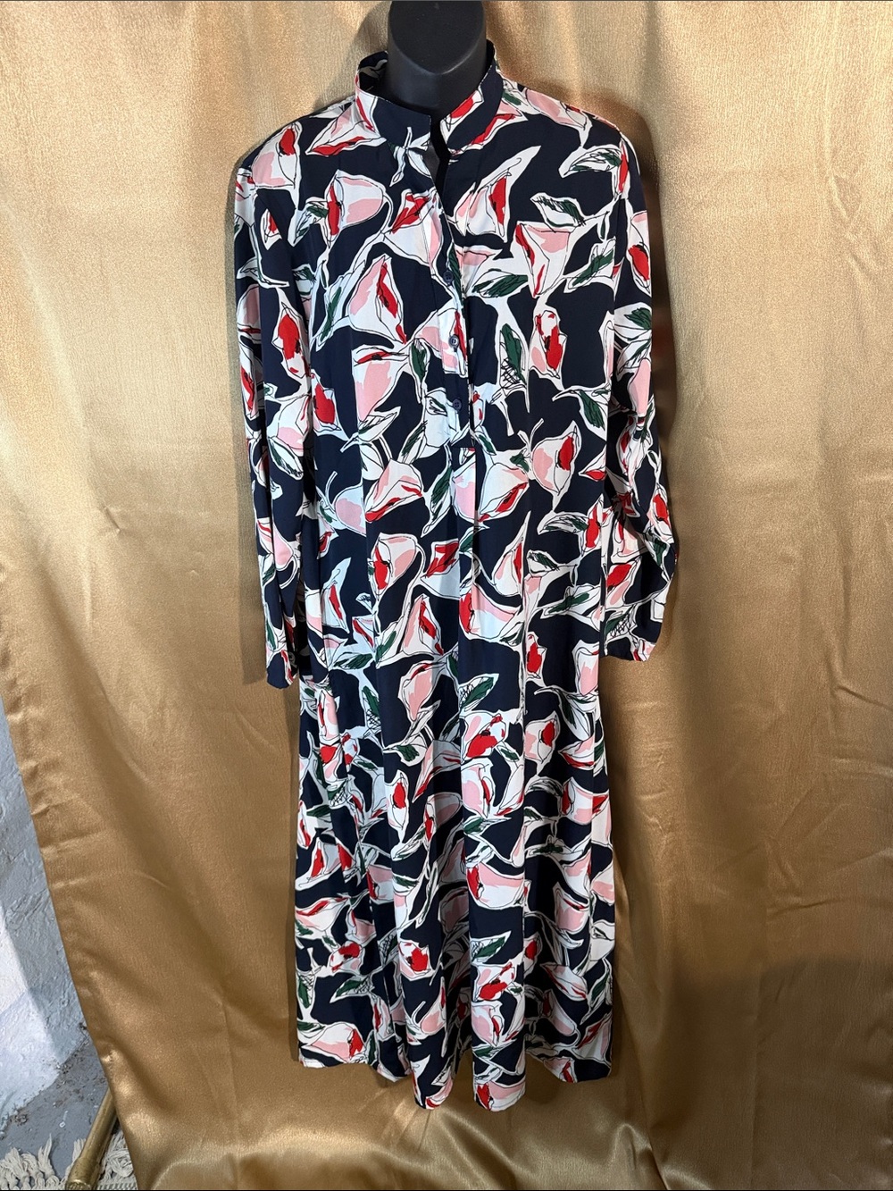 Women’s Navy Floral Long Sleeve Midi Dress
